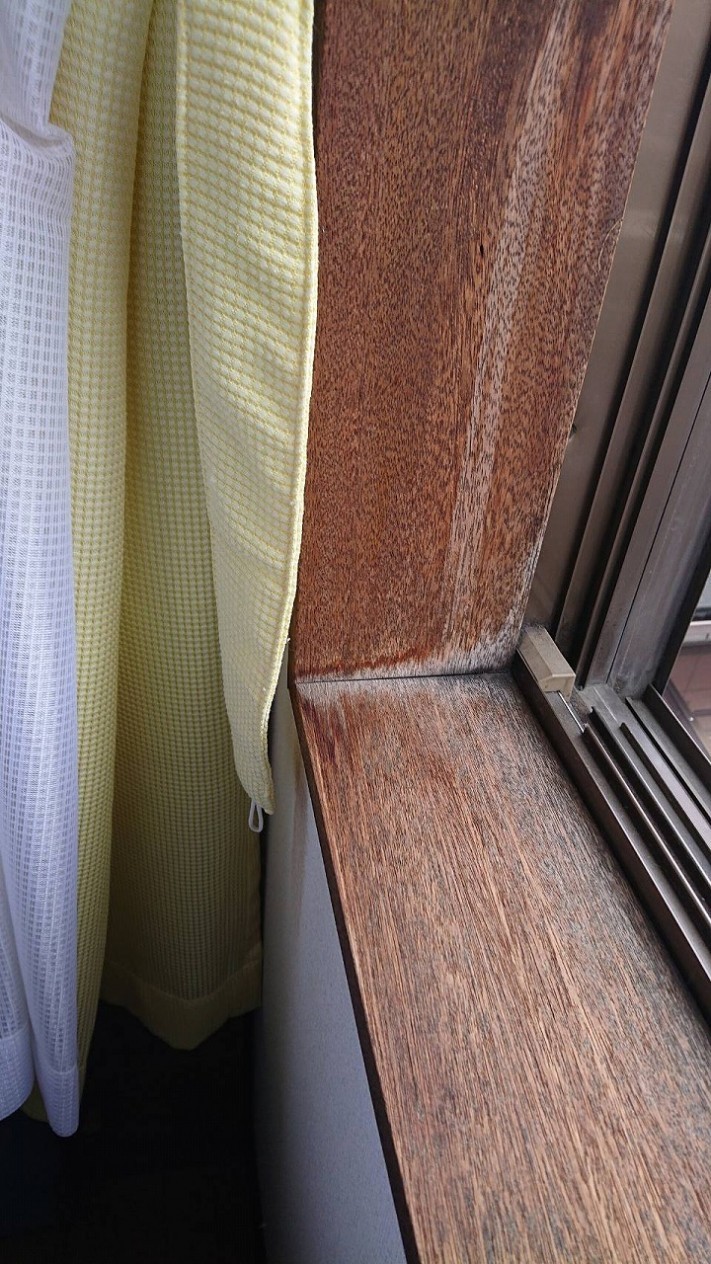 出窓雨漏り3