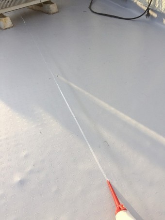シートの隙間に樹脂注入