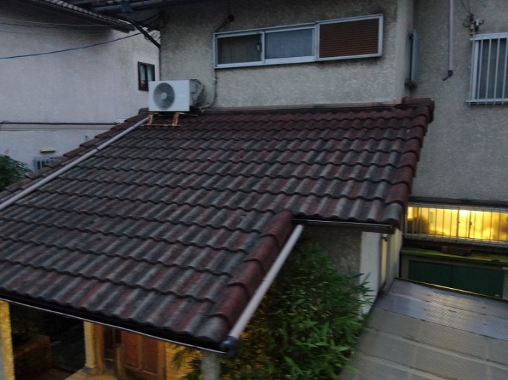 屋根雨樋破損