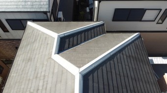 スレート屋根・棟板金