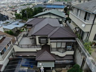 ガルバリウム金属屋根