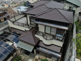 軽量の金属屋根