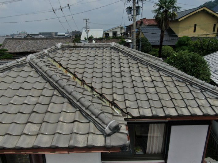 谷と面土と鬼の漆喰