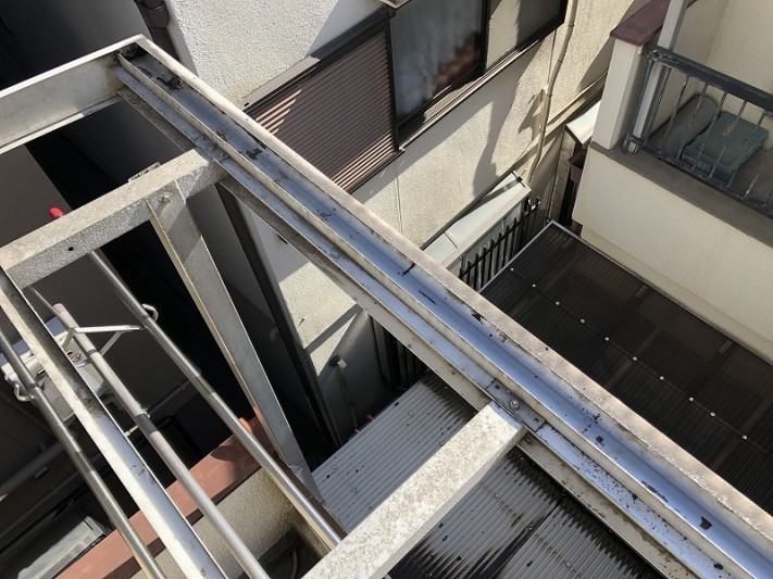 ポリカ枠清掃後