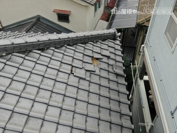 台風で瓦ずれの被害