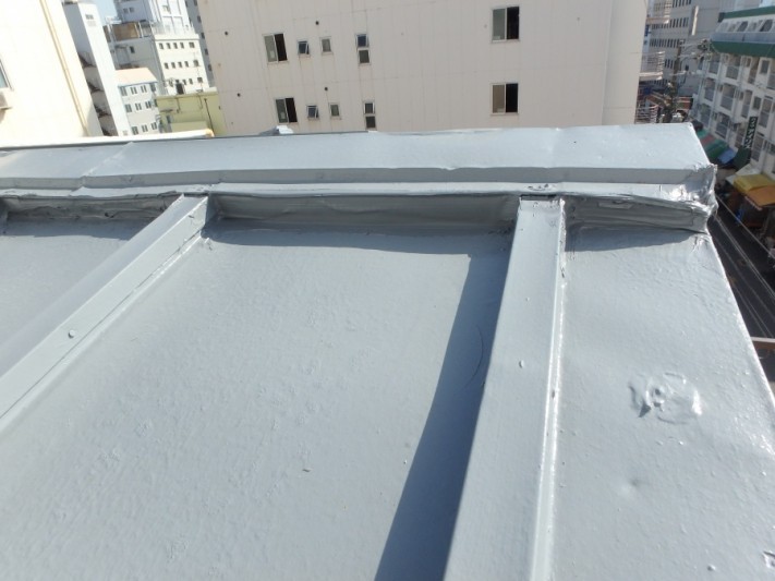 瓦棒屋根 雨漏り補修