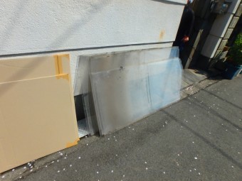 アクリル板