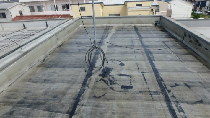 屋上の塩ビシート防水のプライマー