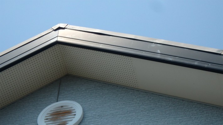 ケラバ部分の板金修理