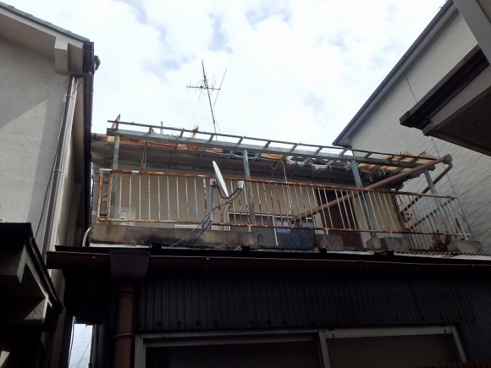 波板の破損状況
