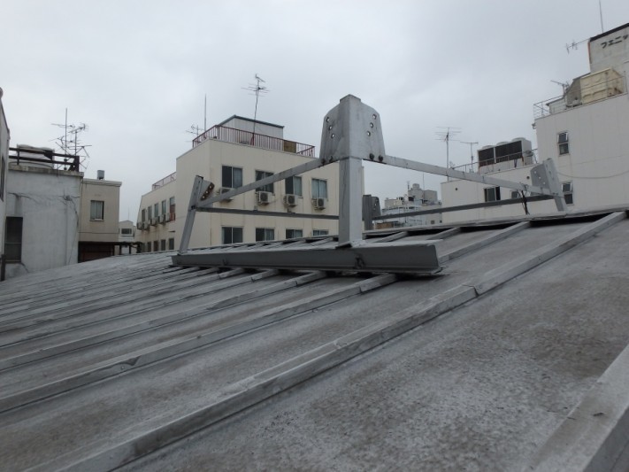 瓦棒屋根 雨漏り補修