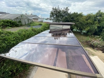 カーポートパネル上から