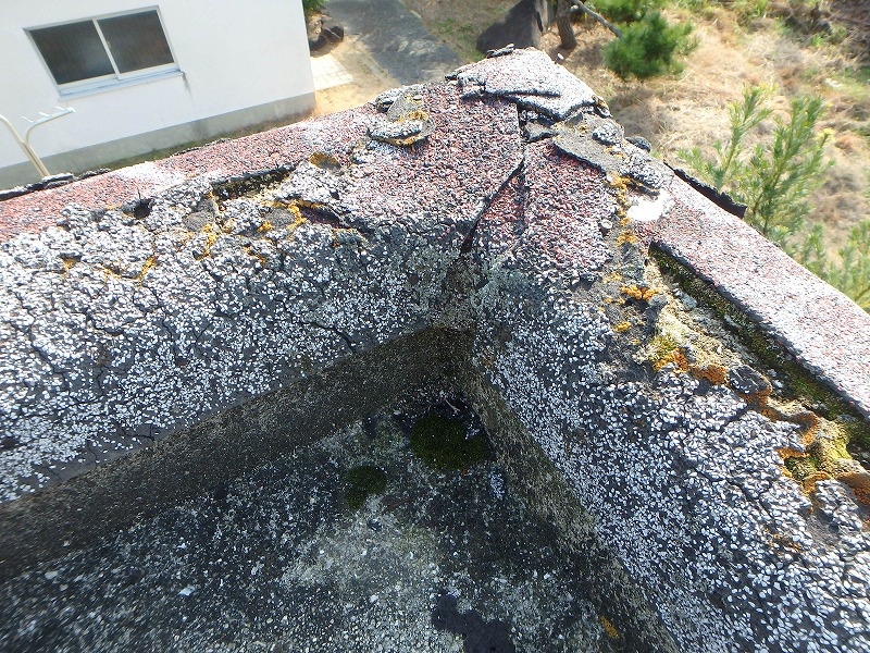 陸屋根のパラペット部分の劣化
