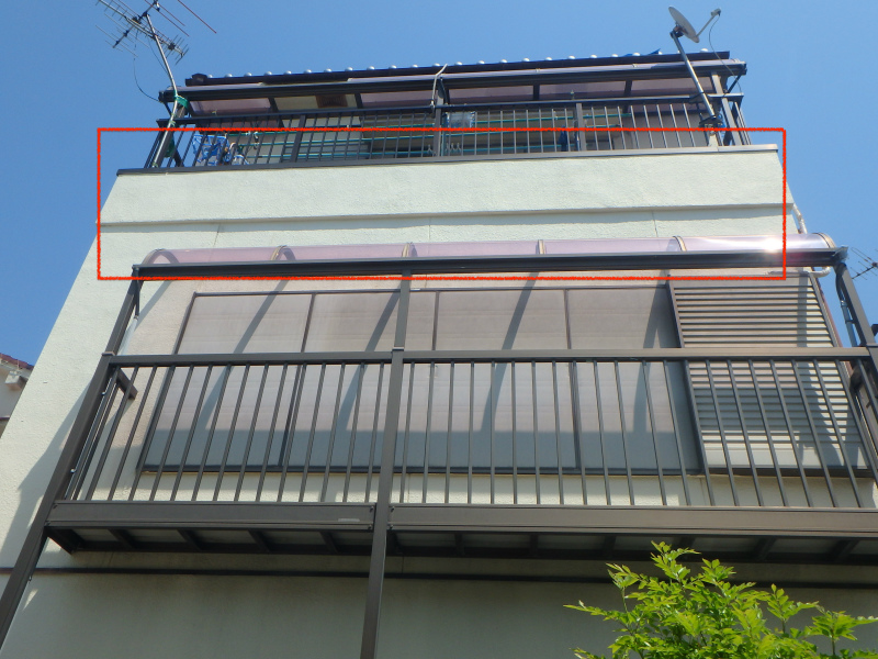 ひび割れの外壁